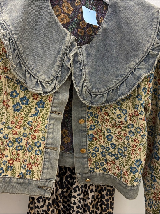 Jackets & Blazers - Women's Cream Floral Jacquard Jacket with Denim Trim